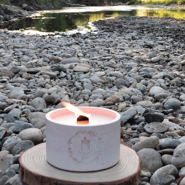 Bougie Bois d'Oud Quinn Crafts cadeau artisanal Dole France