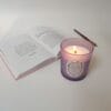 Rituel de L'Âme — Bougie artisanale allumée ambiance lecture | Quinn Crafts