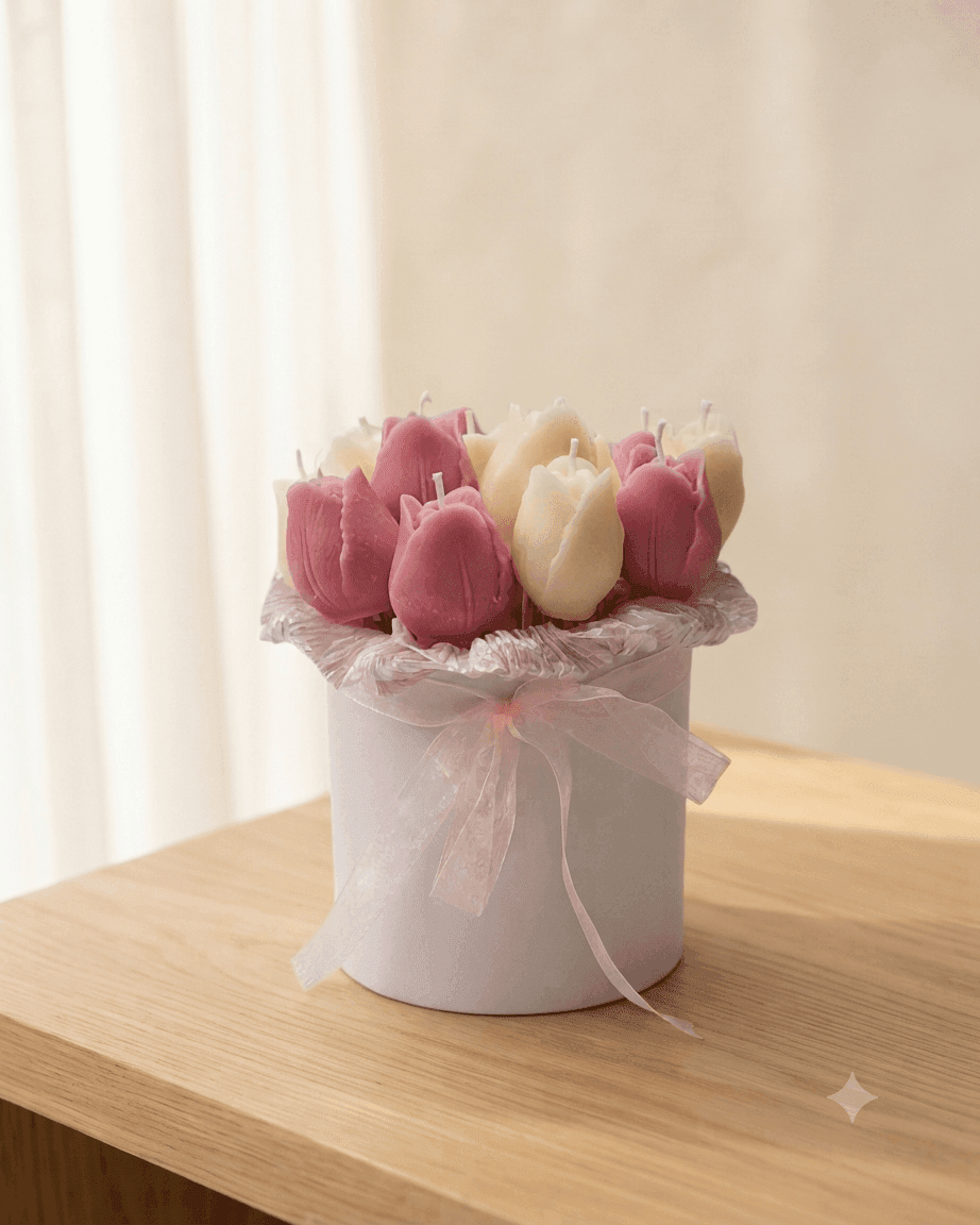 Bouquet de tulipes en cire roses et blanches Quinn Crafts