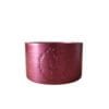 Bougie artisanale au pot en résine écologique finition métallique rouge rubis, parfum cerise noire, fond blanc